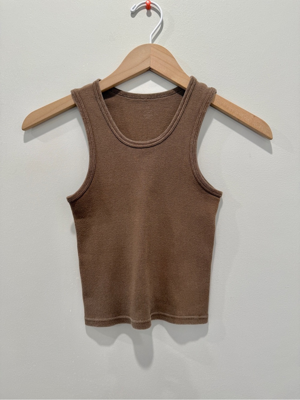 Brandy Melville Brown Ribbed Tank Top - Women